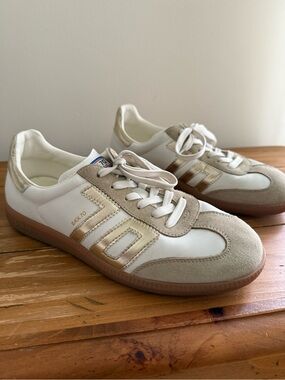 Back 70 Women's White & Taupe Suede Sneakers with Metallic Gold